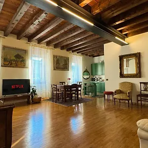 https://dreaming-lazise.hotelinveneto.com